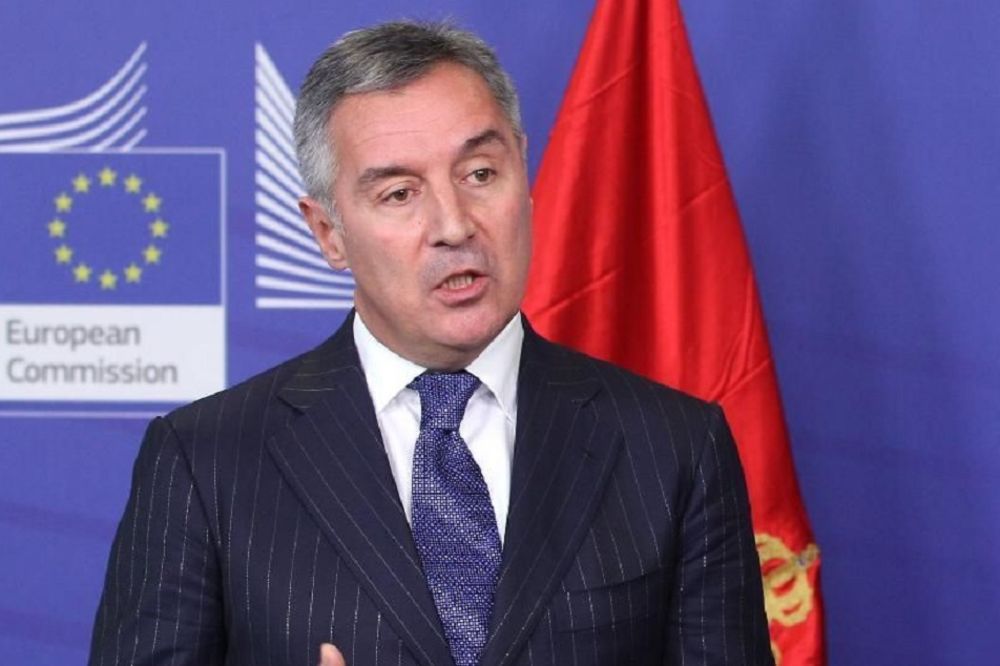 Kakav sam ja meni car: Đukanović prešišao i Staljina, danas slavi četvrt veka na čelu Crne Gore!