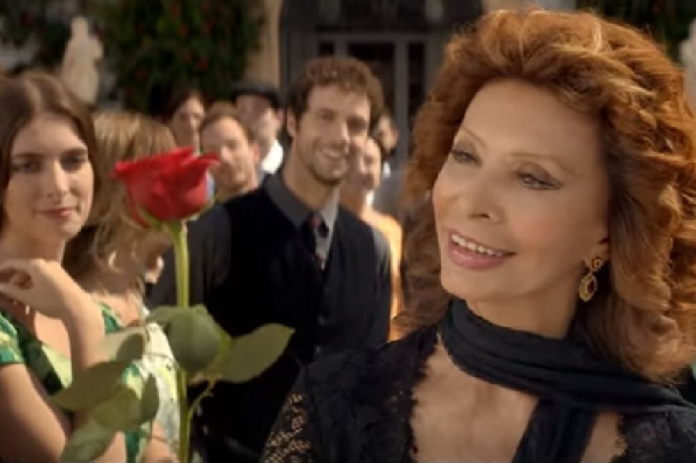 Sofija Loren i u 81. godini izgleda kao seks bomba! (FOTO)