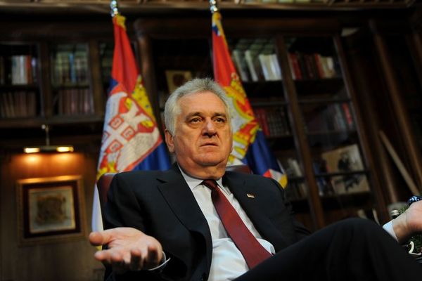 Bravo predsedniče! Toma ne zna kakav sporazum o Kosovu Srbija treba da potpiše sa EU!