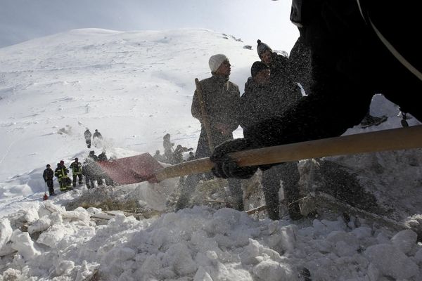 Lavina na Šari zatrpala planinare s juga Srbije!