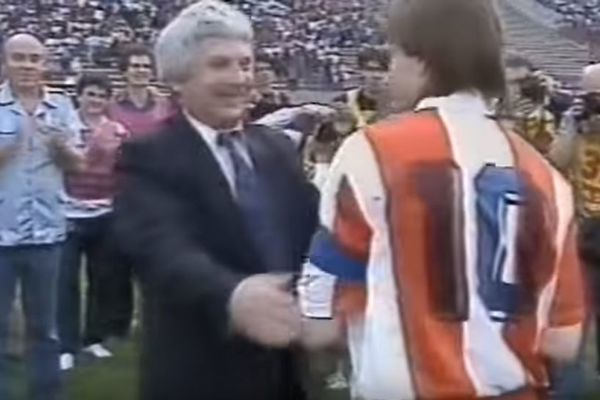 Samo jedna Zvezdina zvezda je nosila broj koji je bio rezervisan jedino za najbolje! (VIDEO)