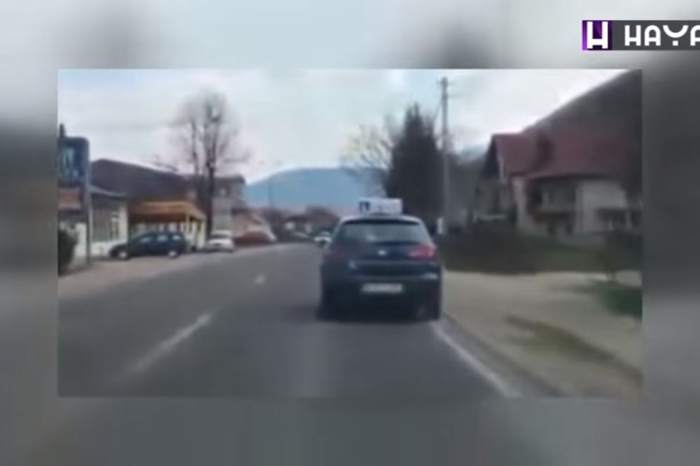 Travnička auto škola: Ko je pijaniji - instruktor ili učenik? (VIDEO)