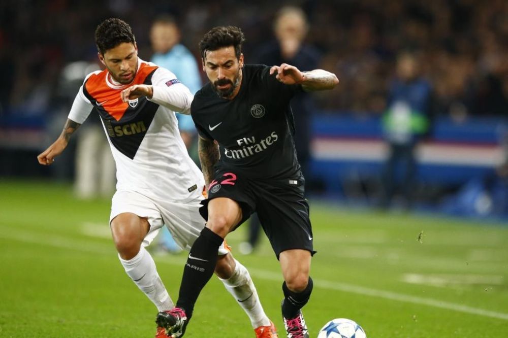 Ko bi rekao da će Laveci jednog dana postati najplaćeniji igrač na svetu? (FOTO)