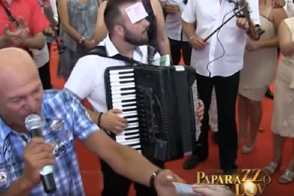 Novčanice lete na sve strane! Ovako Šaban i ekipa zarađuju na svadbama! (VIDEO)