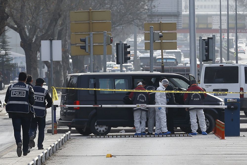 Brutalni video: Snimljen trenutak eksplozije u centru Ankare! (VIDEO)