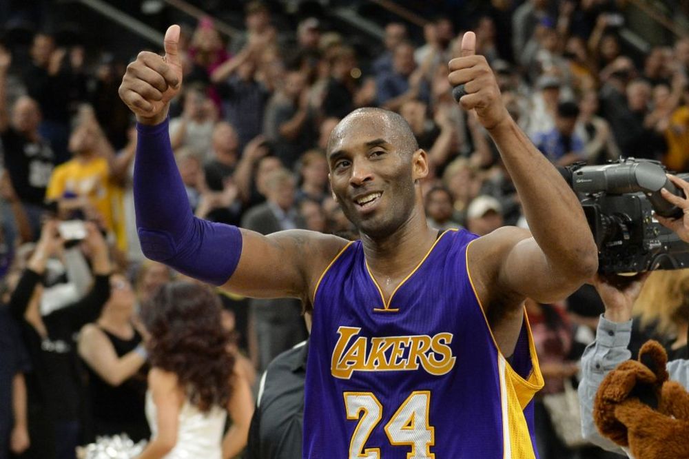 Bivša NBA zvezda hoće desetodnevni ugovor sa Lejkersima samo da bi gledala poslednji Brajantov meč!