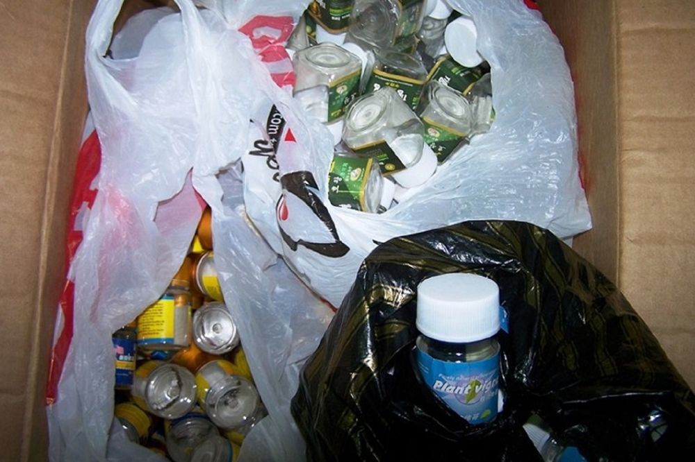 Lekovi i cigarete im došli glave: Švercovali više od tonu medikamenata za Albaniju i duvan za Kosovo