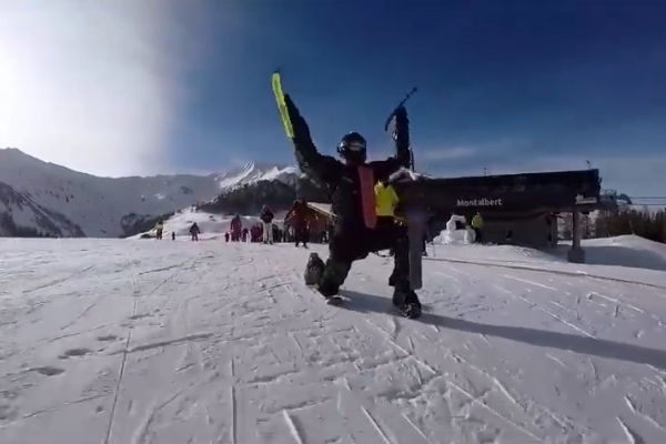 Kako god (ga) okreneš: Ovo se zove spuštanje sa planine! (VIDEO)