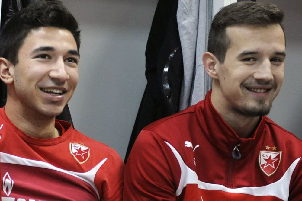 Grujić fotografijom na Fejsbuku pokazao koliko mu nedostaje cimer! (FOTO)