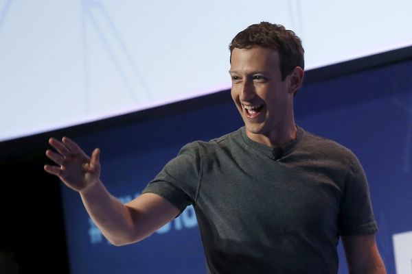 Internet je skroz pošandrcao zbog ove Zakerbergove fotke! (FOTO)