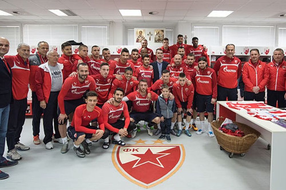 Motiviše crveno-bele pred derbi: Princ posetio Crvenu zvezdu! (FOTO)