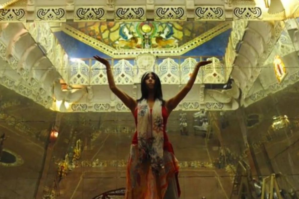 Podzemni psihodelični sektaški hram na 10 sati vožnje od Beograda (FOTO) (VIDEO)