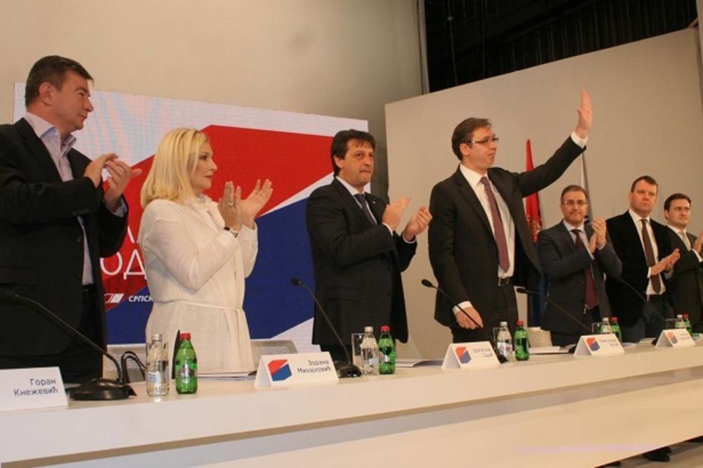 Bože dragi, ima li te: SNS traži demokratske uslove za izbore?!