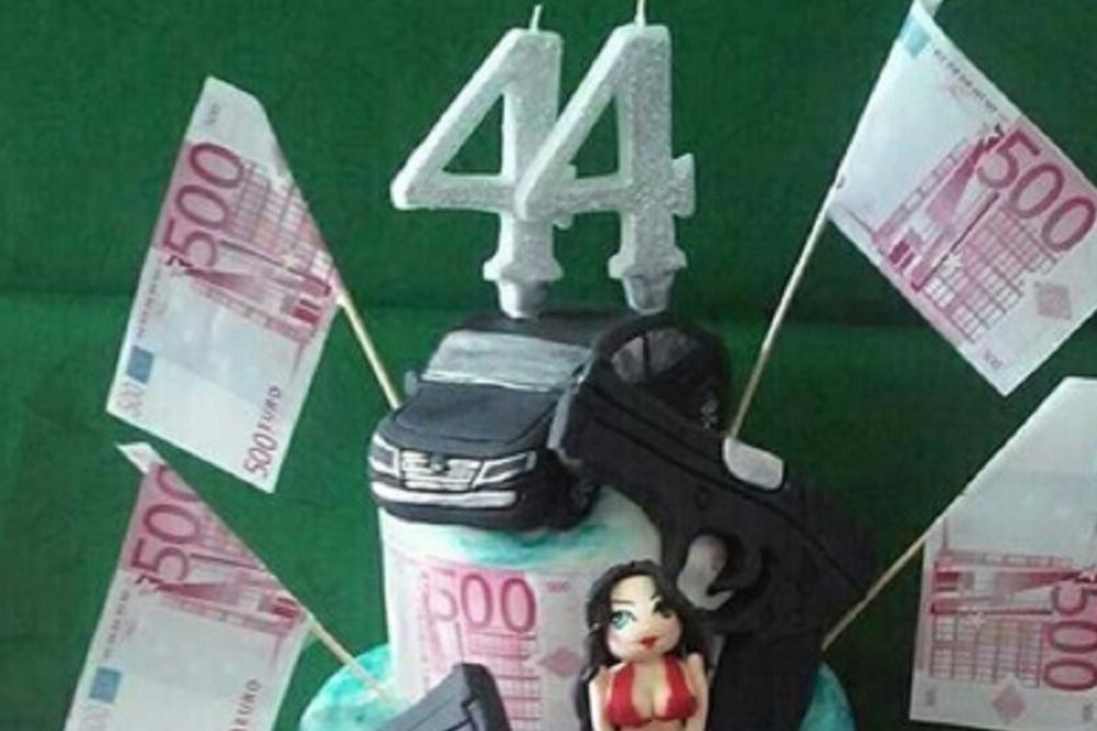Srbijo, plači: Ovom tortom sumnjivi biznismen iz Vranja proslavio je 44. rođendan! (FOTO)