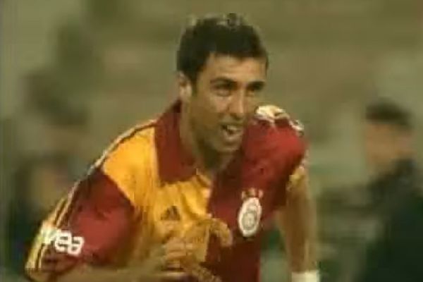 Skandalozno: Legendarnom napadaču preti zatvor zbog vređanja predsednika Turske!