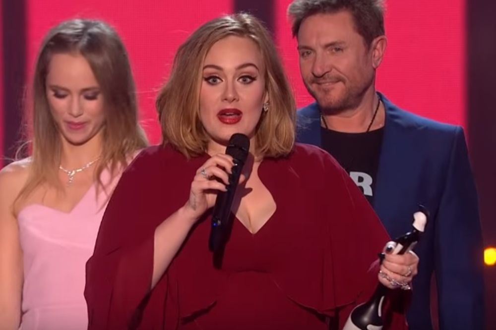 Oni kad ti neko ukrade šou! Iako je pokupila 4 nagrade, jedan lik je uspeo u potpunosti da zaseni Adel!