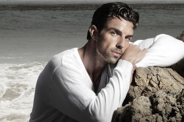 10 situacija koje obične momke pretvaraju u frajere! (FOTO)