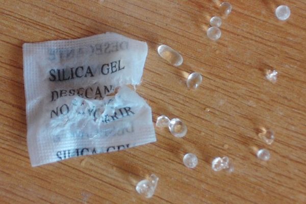 Uvek bacate one kesice iz kutije za cipele? Greška! 7 saveta zašto to ne treba da činite (FOTO) (GIF)