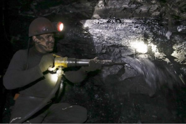 Opet eksplozija u ruskom rudniku: U akciji spasavanja poginulo 6 ljudi! (VIDEO)