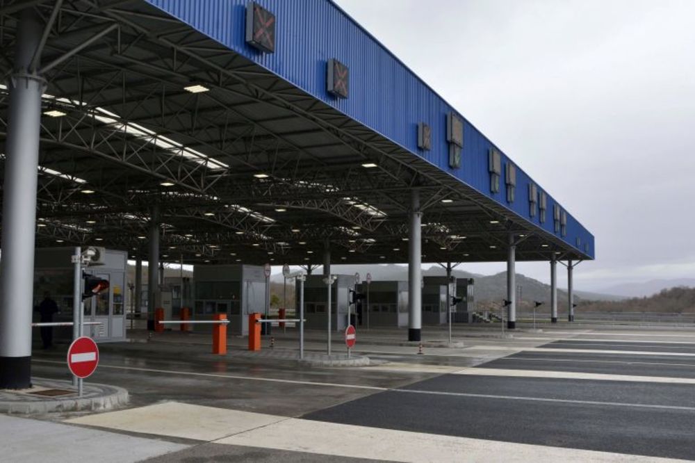 Zbog lažne dojave o bombi granični prelaz Horgoš-Reske nakratko bio zatvoren!