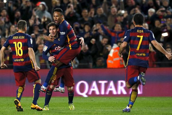 Mesijevo remek-delo iz slobodnjaka i Pikeov srećni dodir za novu pobedu Barse! (VIDEO)