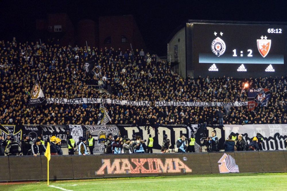 Vazura ne komentariše prozivke Grobara i obećava nagrade igračima za partiju u derbiju!