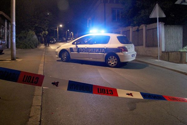 Gola izletela iz stana u pola noći i vikala: Silovanje! Kasnije se ispostavilo da je u pitanju nešto drugo