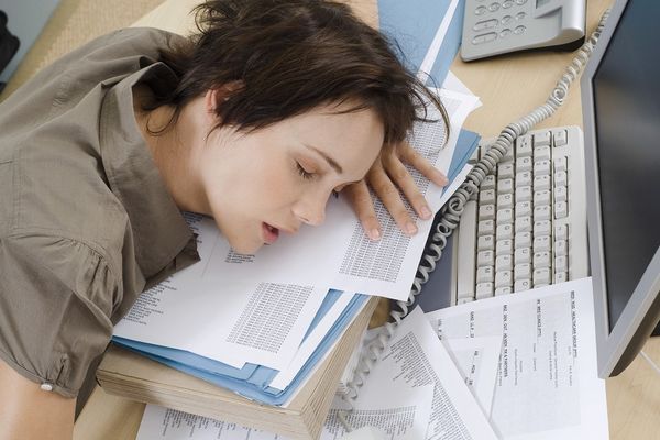 Kako da spavate samo 4 sata, a da se probudite odmorni? (FOTO)