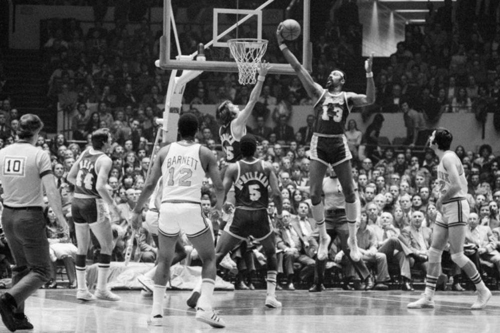 Tako nešto se neće ponoviti: Na današnji dan Vilt Čemberlen je postigao 100 poena! (FOTO) (GIF)