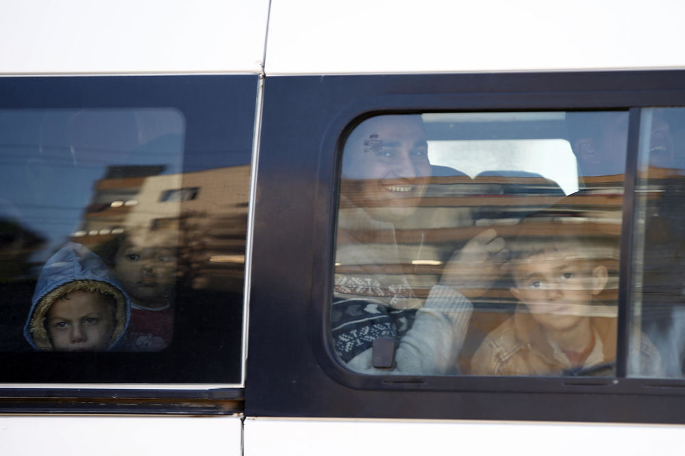 Kurdi se vratili kući, imali su šta da vide: Kamen na kamenu nije ostao! (FOTO)