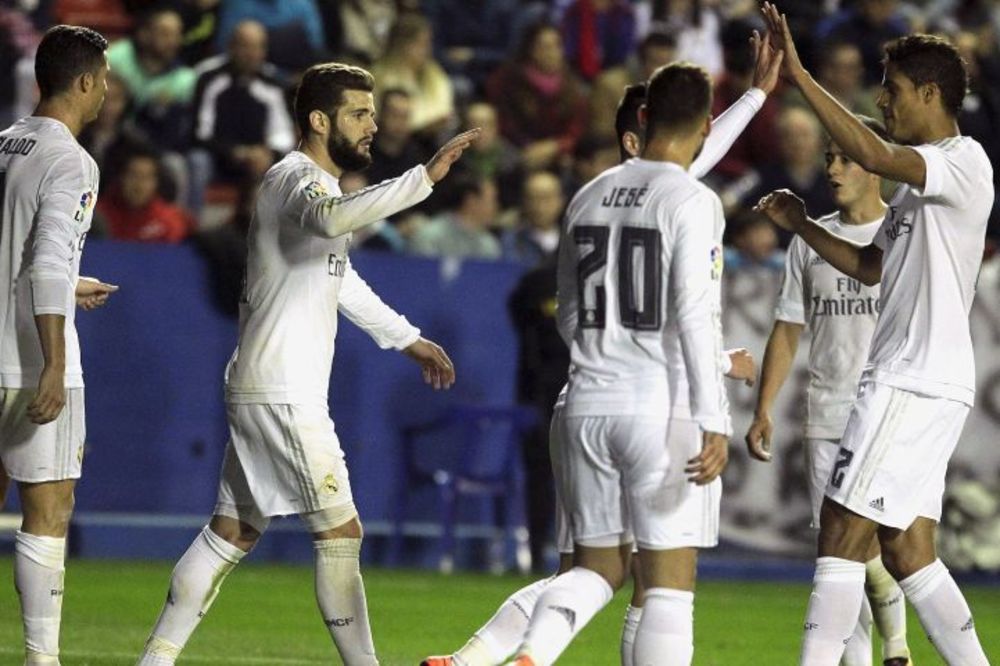 Pobeda Reala protiv Levantea, ali svi pričaju o dva autogola golmana u Španiji! (VIDEO)