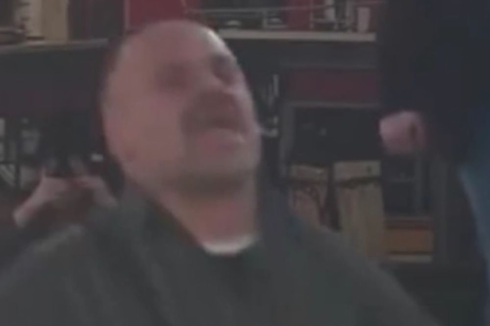 Kada čujete ove unezverene krike biće vam jasno zašto Zmaja od Šipova zovu zmaj! (VIDEO)