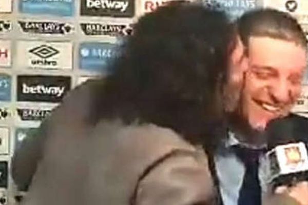 Bilića toliko vole u Vest Hemu da su počeli da ga ljube svi redom! (VIDEO)