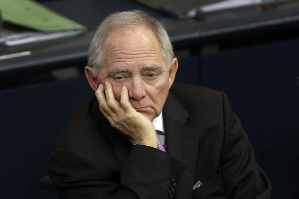 Šojble: Plakaćemo ako Britanci odu iz EU! (FOTO)