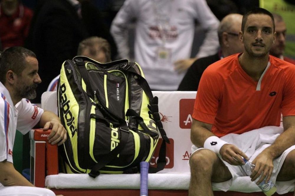 Troicki besan na publiku: Izgleda da Beograđanima nije dovoljno što igra 23. teniser sveta! (FOTO)
