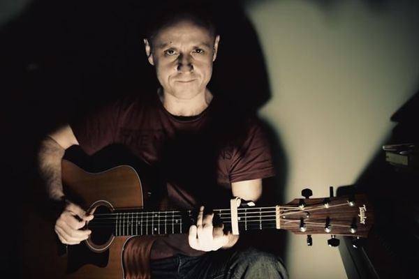 Ja nisam vaš od glave do pete, moji su dobili 45.! Evo kako je frontmen Hladnog piva ustalasao ceo Balkan!