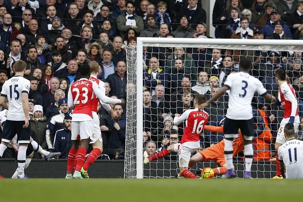 Revija evrogolova u derbiju severnog Londona, ali pobednika nije bilo! (VIDEO)