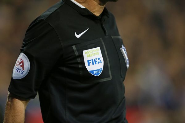 Fudbalskim sudijama dozvoljeno da koriste video snimak, ali samo probno!