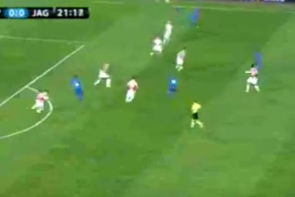 Jagodina nepostojećim ofsajdom drastično oštećena protiv Crvene zvezde! (VIDEO)