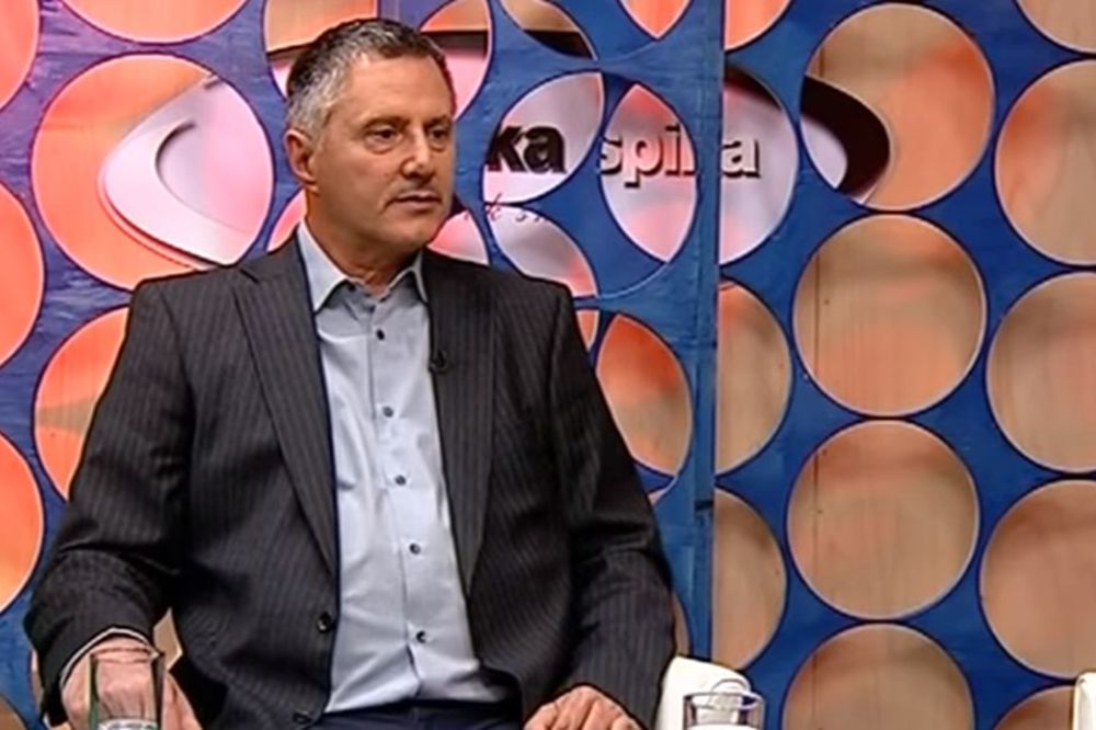 Bivšem golmanu Zvezde zapalili auto: Da su vatrogasci stigli 5 minuta kasnije, bilo bi mrtvih! (FOTO) (VIDEO)