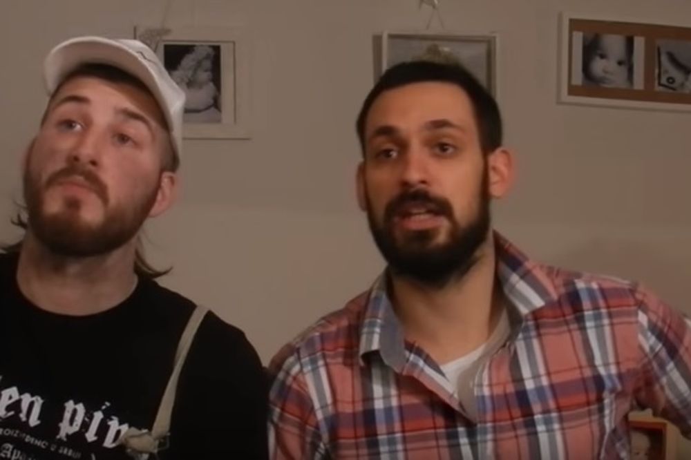 Da li je moguće da je ovo Srbija? Gej par iz Šumadije usvojio dete i izazvao totalnu pometnju! (VIDEO)