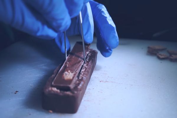 Frankenštajnolada: Znate li kako izgleda čokoladna operacija? (VIDEO)