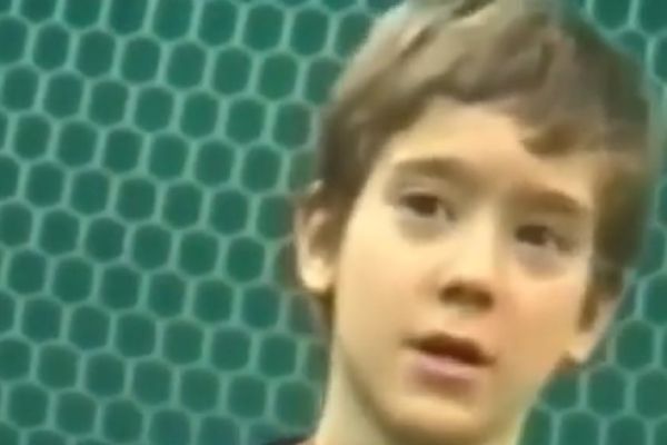 Ovaj klinac je danas najmlađi debitant u istoriji večitih derbija! (VIDEO)