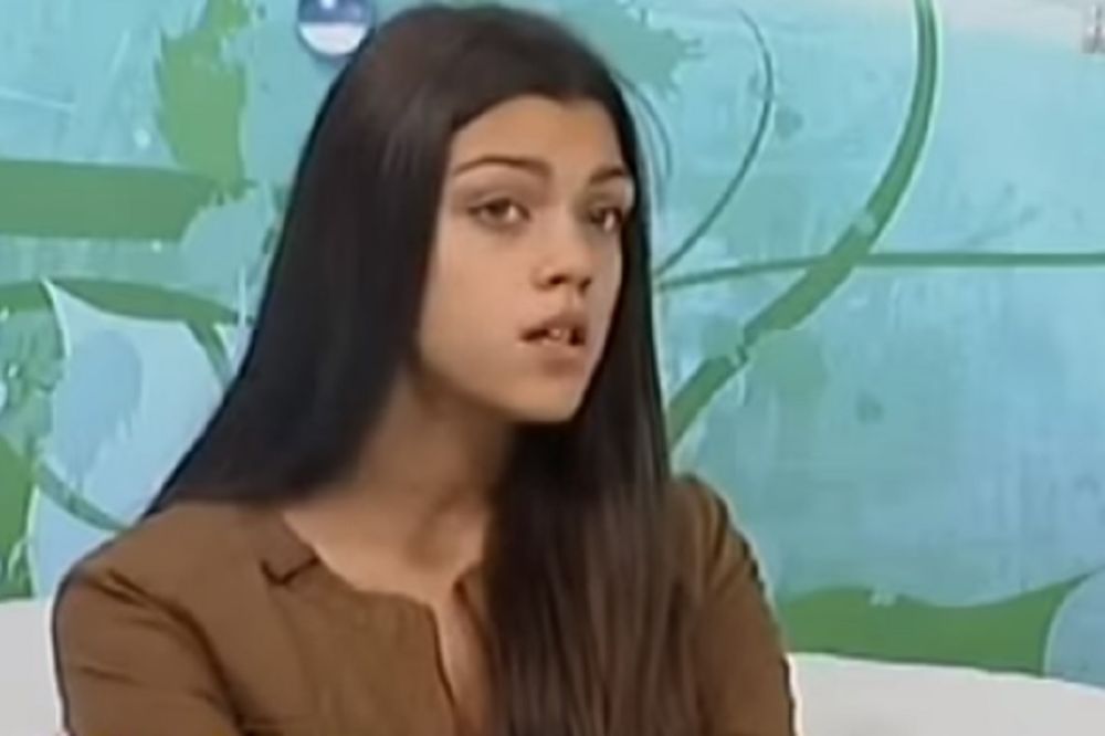 Ako ga primate, primate ga! Sećate se manekenke kojoj se smejala cela Srbija? E, danas je seks bomba!