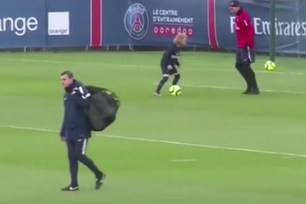 Obično Ibra ponižava protivnike, ali sada je dozvolio nekome da njega obruka! (VIDEO)