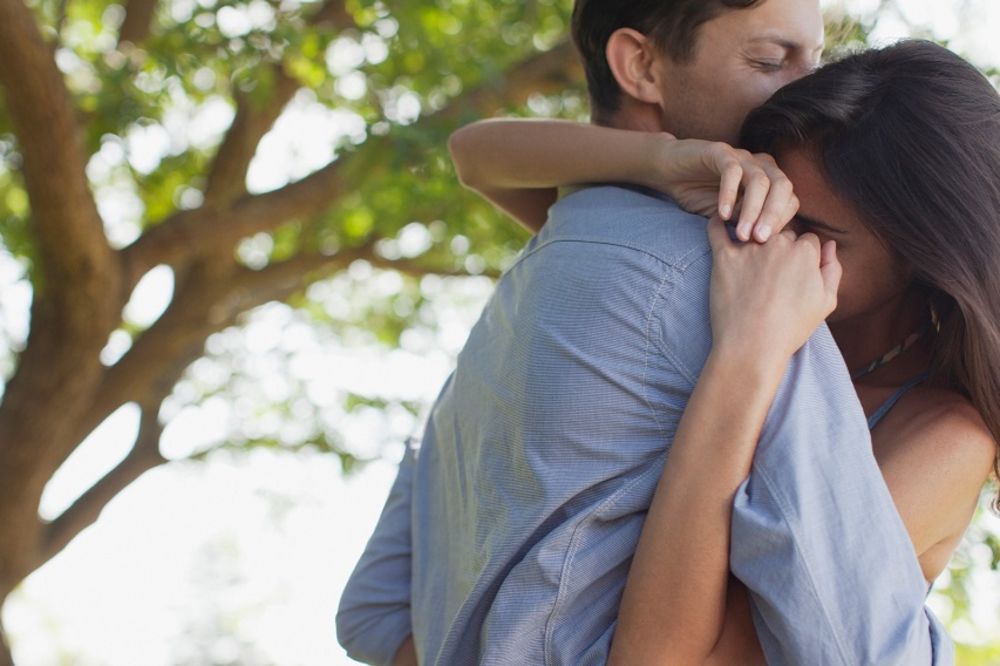 Još ga niste preboleli? Kako da vratite bivšeg dečka? (FOTO)