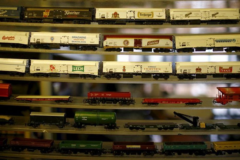 Večiti mladići i njihovi vozići: Kolekcionari koji dokazuju da čovek nikada nije mator za igranje (FOTO)