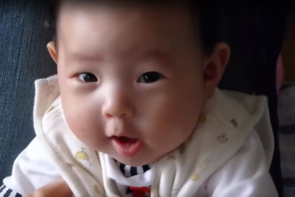 Ludi Kinez: Prodao dete, nećete verovati zašto!