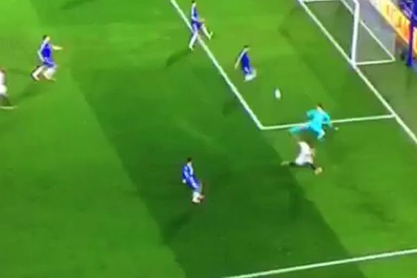 Za njega nema predaje: I kada je golman savladan, Ivanović je tu! (VIDEO)