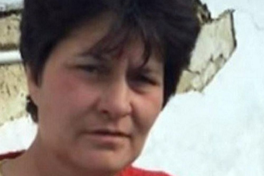 Došao ženi praznih ruku za 8. mart, zamalo da ostane praznih gaća! (FOTO) (GIF)